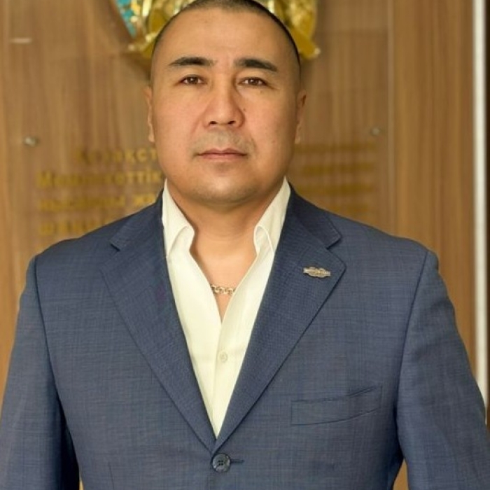 Нуртазин Архат Жумагазинович - Алғашқы әскери және техникалық дайындық пәні мұғалімі